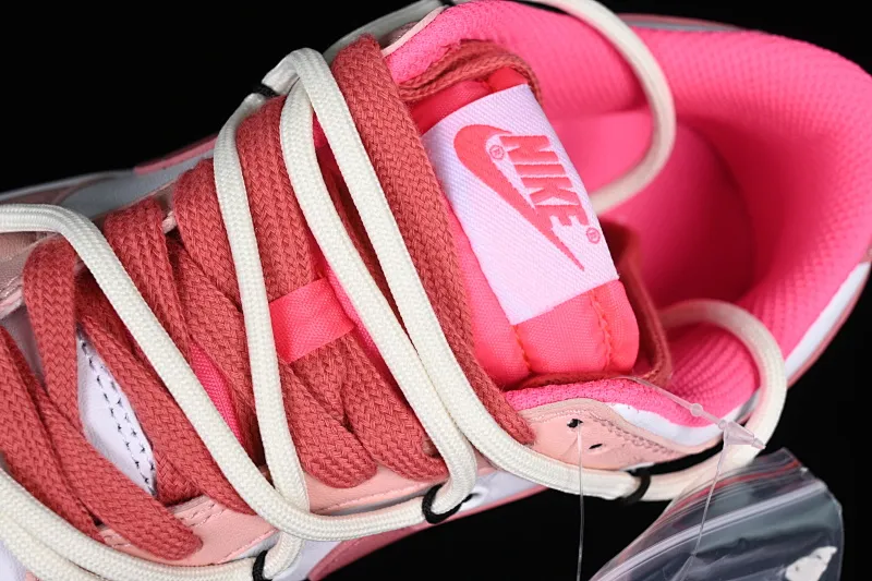 All Categories Nk SB Dunk Series Nk SB Dunk Low Low-top sneakers Nk Dunk Low Panda Prank Summer Theme Zhuyan Noodles Old Retro SB Strap Low-top Casual Shoes DZ5196-600